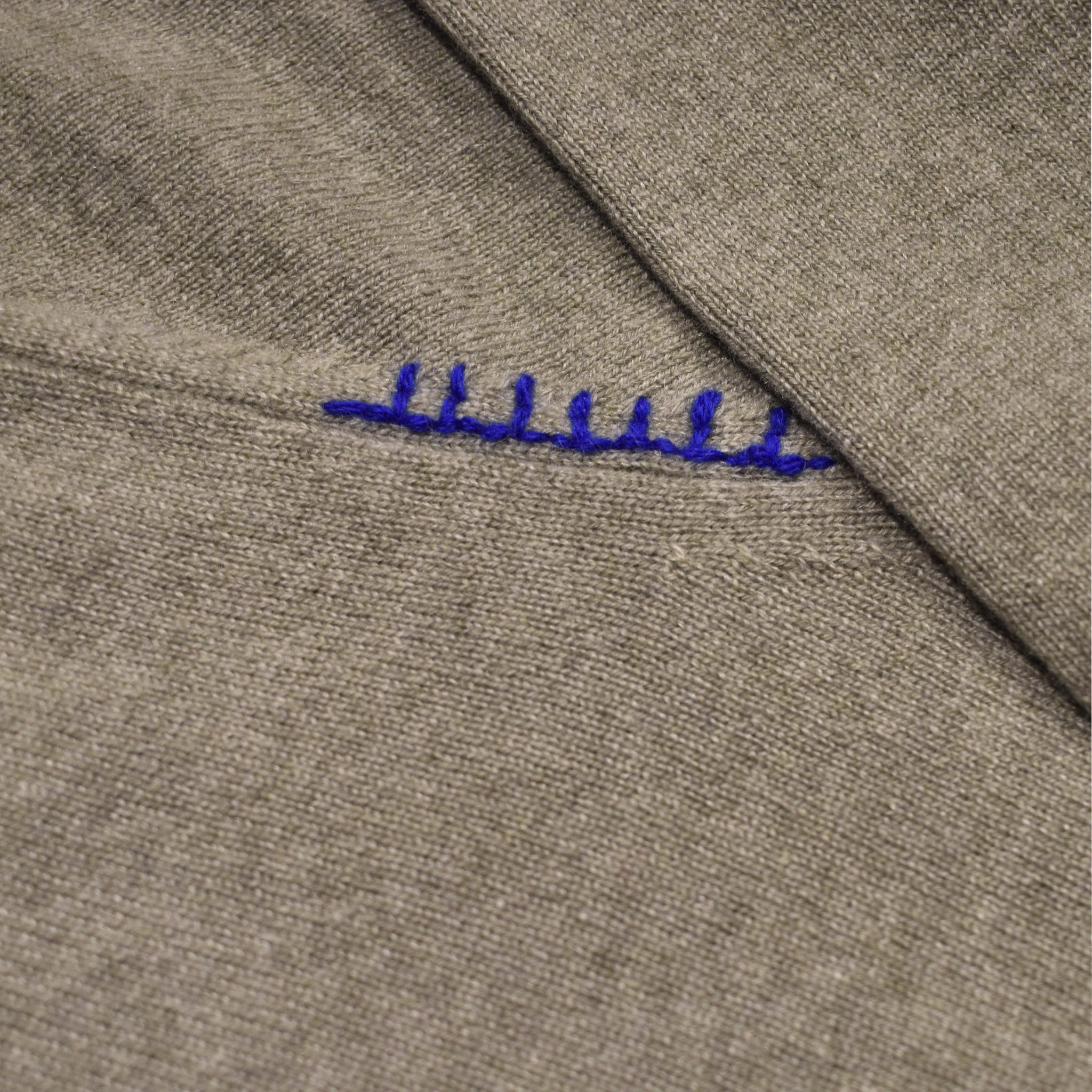 Maglione girocollo verde salvia cashmere - VALENSIA