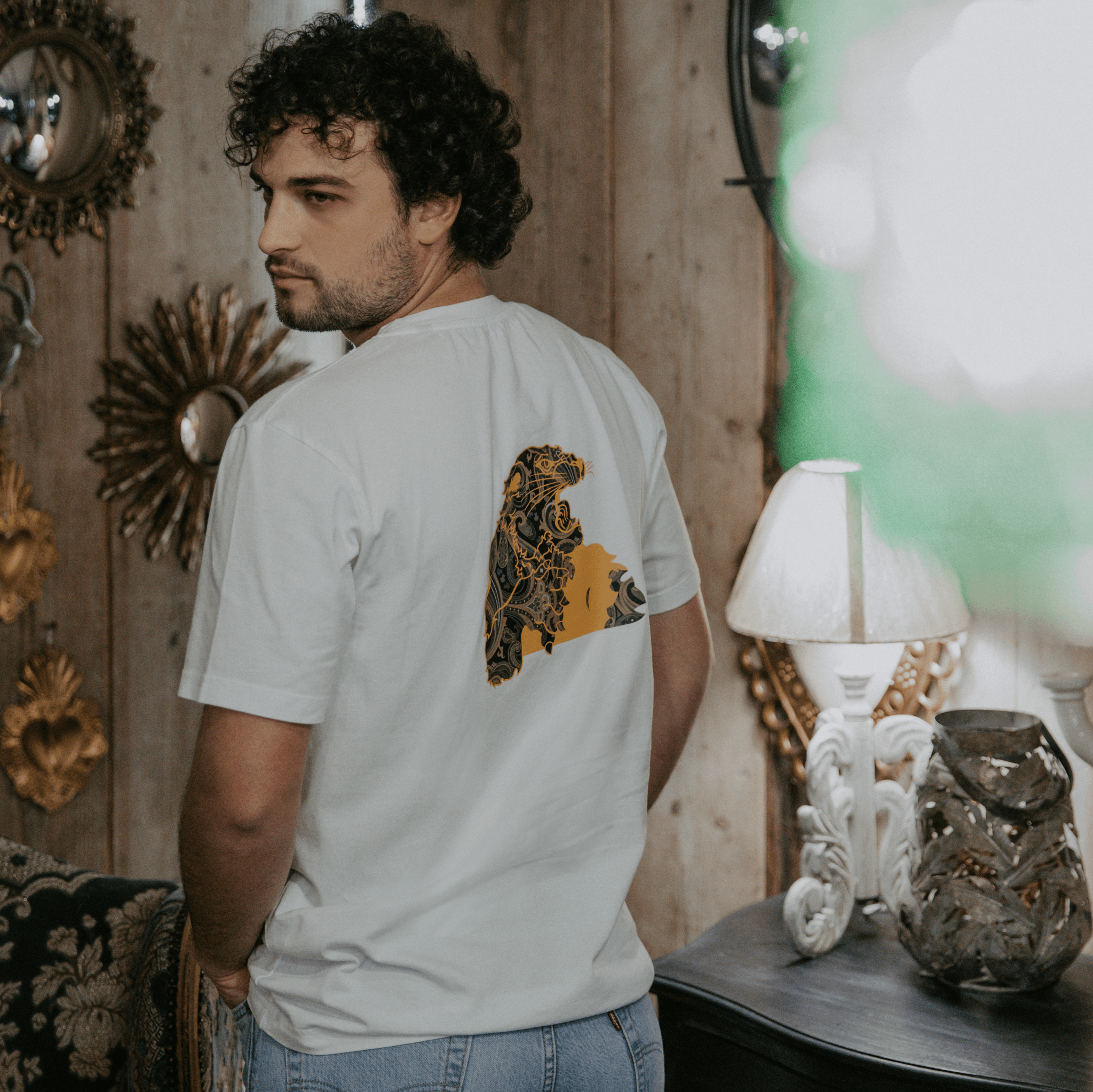 MAGLIETTA IN COTONE CON GIAGUARO PAISLEY GIALLO - VALENSIA MODA